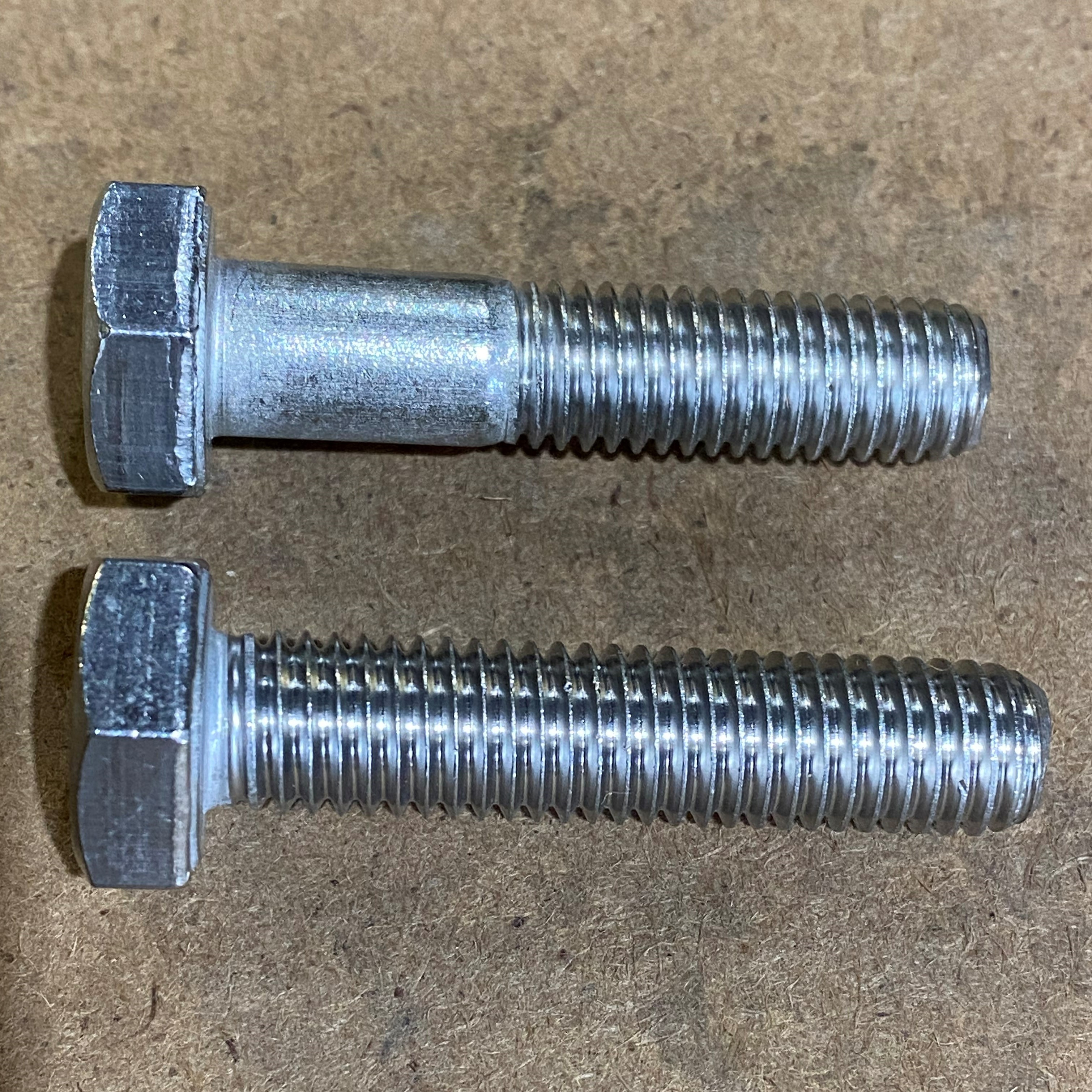 Differences Between Bolts and Set Screws